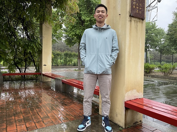 22dc6ed68466442aba550baf86ce7225.jpg 陶润宇.jpg