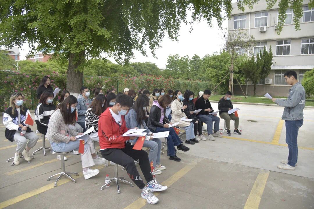 577e950843ea4a78aef68b8d8dec22c9.jpg 577e950843ea4a78aef68b8d8dec22c9.jpg