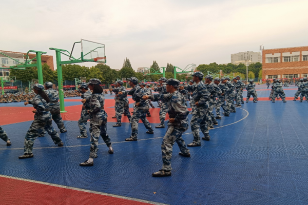 f69e99f8215847b3a129e2bebeadb5da.png 4.png